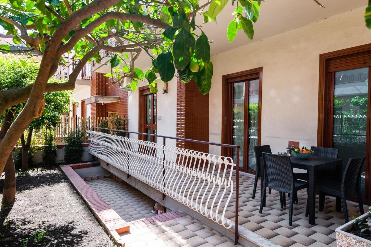 Lemon Tree Apartments By Wonderful Italy Джардини Наксос Екстериор снимка