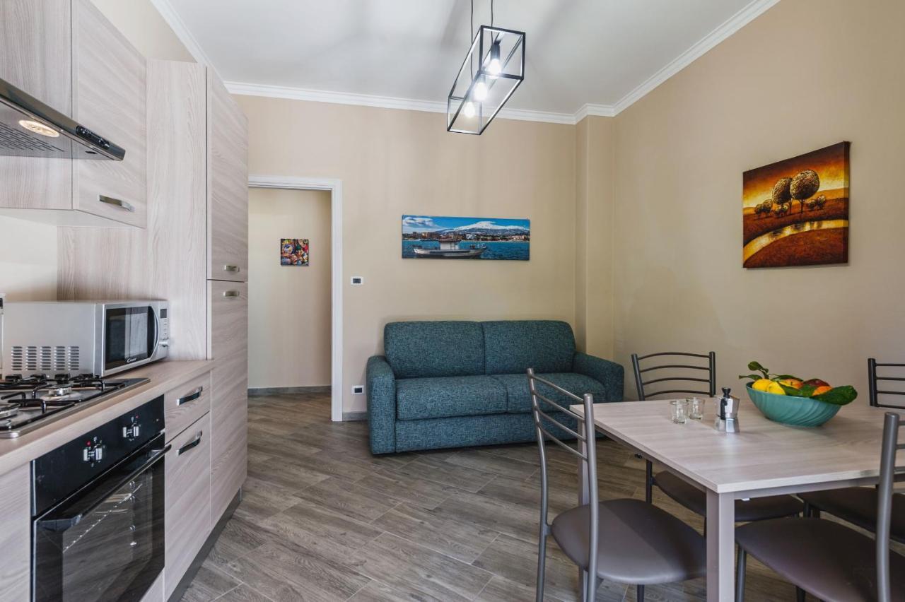 Lemon Tree Apartments By Wonderful Italy Джардини Наксос Екстериор снимка